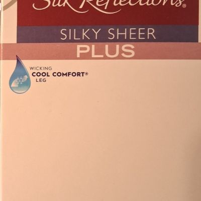 Hanes Silk Reflections Silky Sheer Plus Knee Highs Nude Enhanced Toe 2 Pair NEW